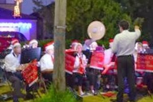 2013-Carols on the corner